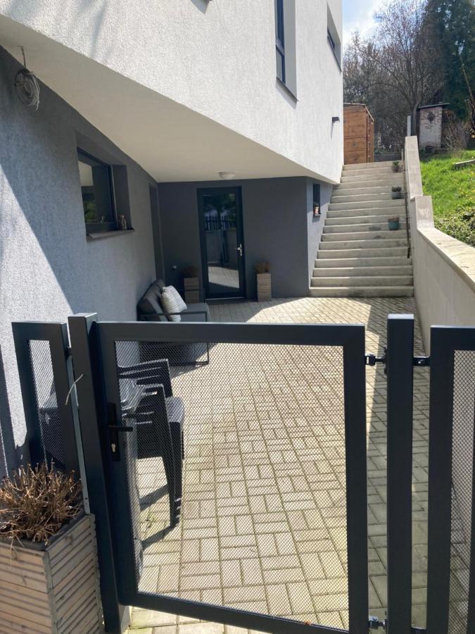 Nerudovka Apartment Карловы Вары Экстерьер фото